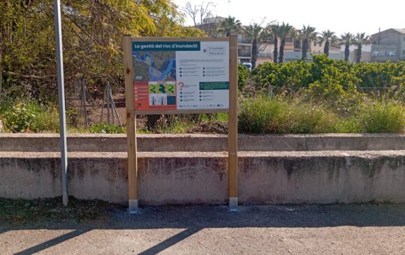Instal·lem 15 panells interpretatius per a conscienciar sobre el risc d’inundació